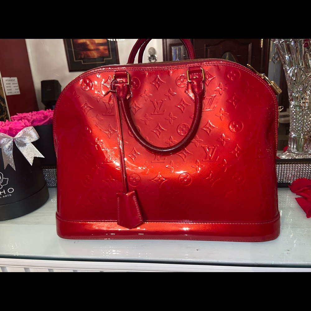 Louis Vuitton Alma Gm handbag
